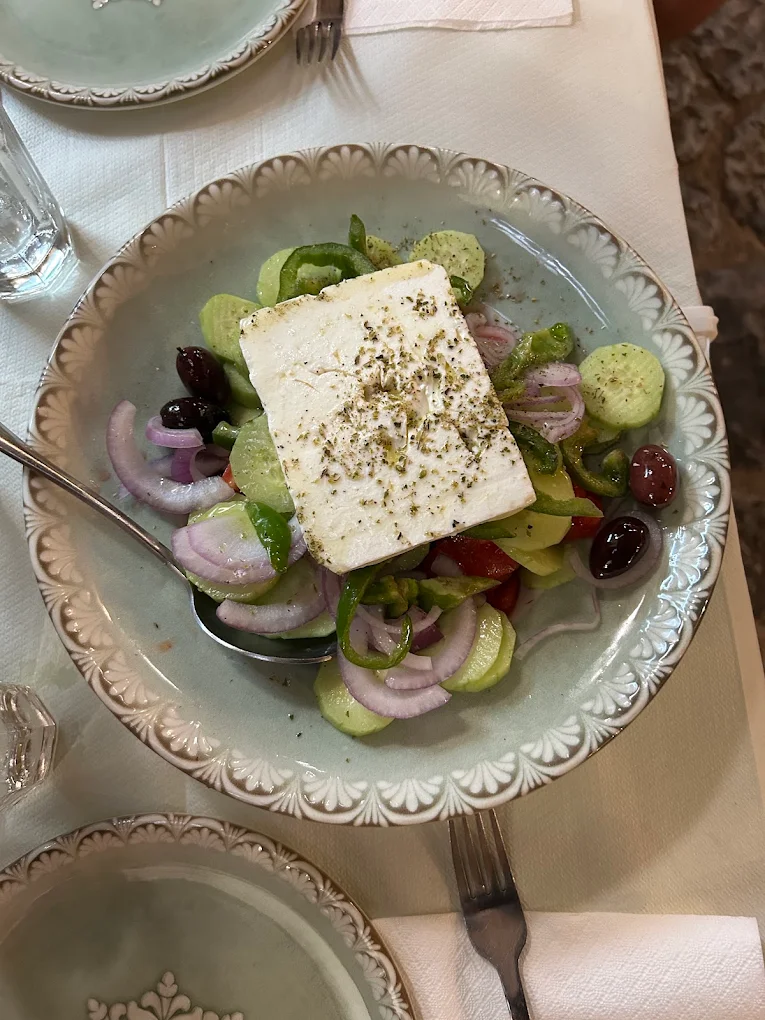 Χωριάτικη σαλάτα